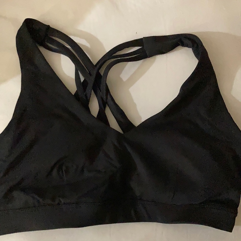 Sports bra